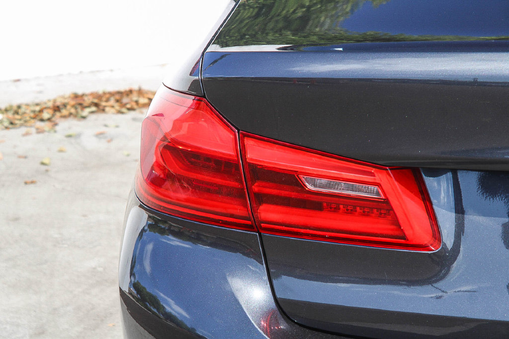 Thumbnail: 2017 BMW 5 Series - 21