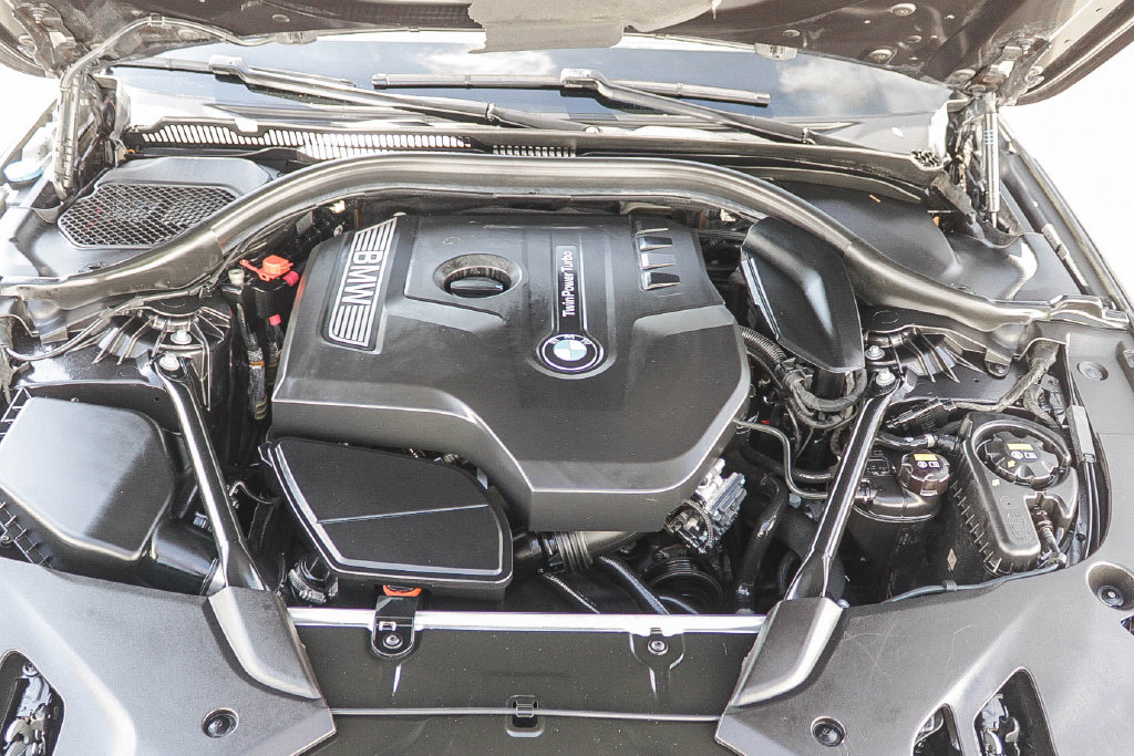 Thumbnail: 2017 BMW 5 Series - 8