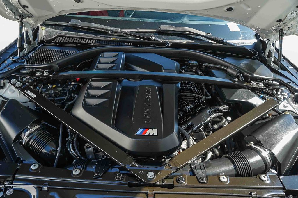 Thumbnail: 2024 BMW M4 - 8
