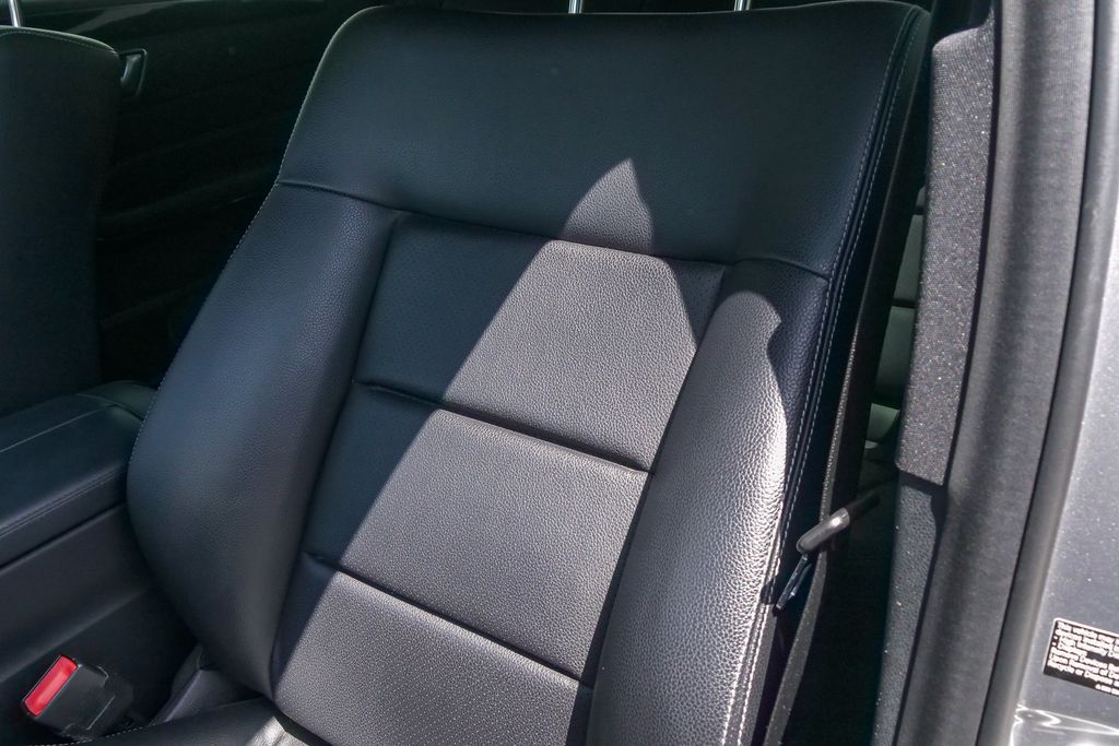 Thumbnail: 2015 Mercedes-Benz E-Class - 7