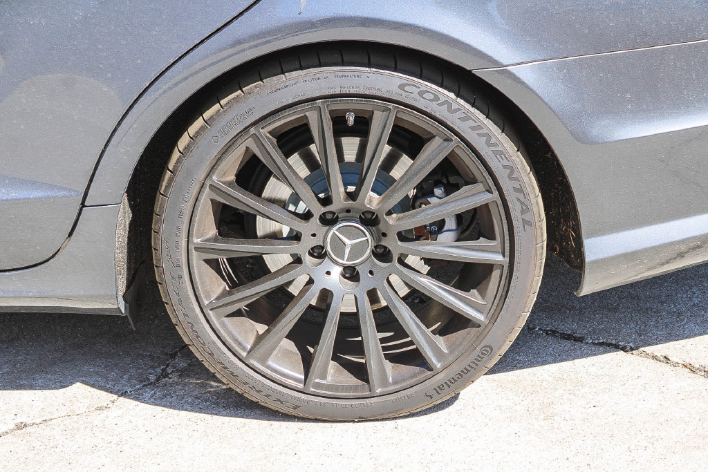 Thumbnail: 2012 Mercedes-Benz CLS - 5