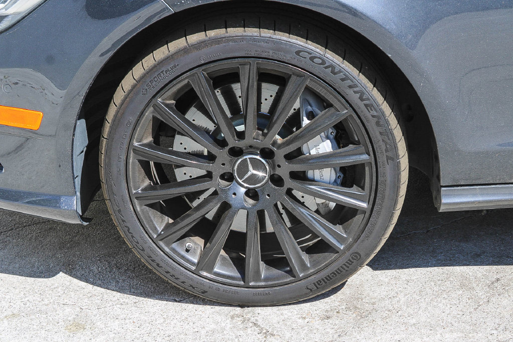 Thumbnail: 2012 Mercedes-Benz CLS - 10
