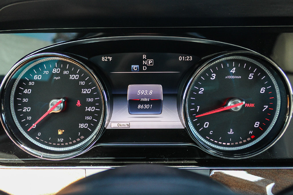 Thumbnail: 2018 Mercedes-Benz E-Class - 15