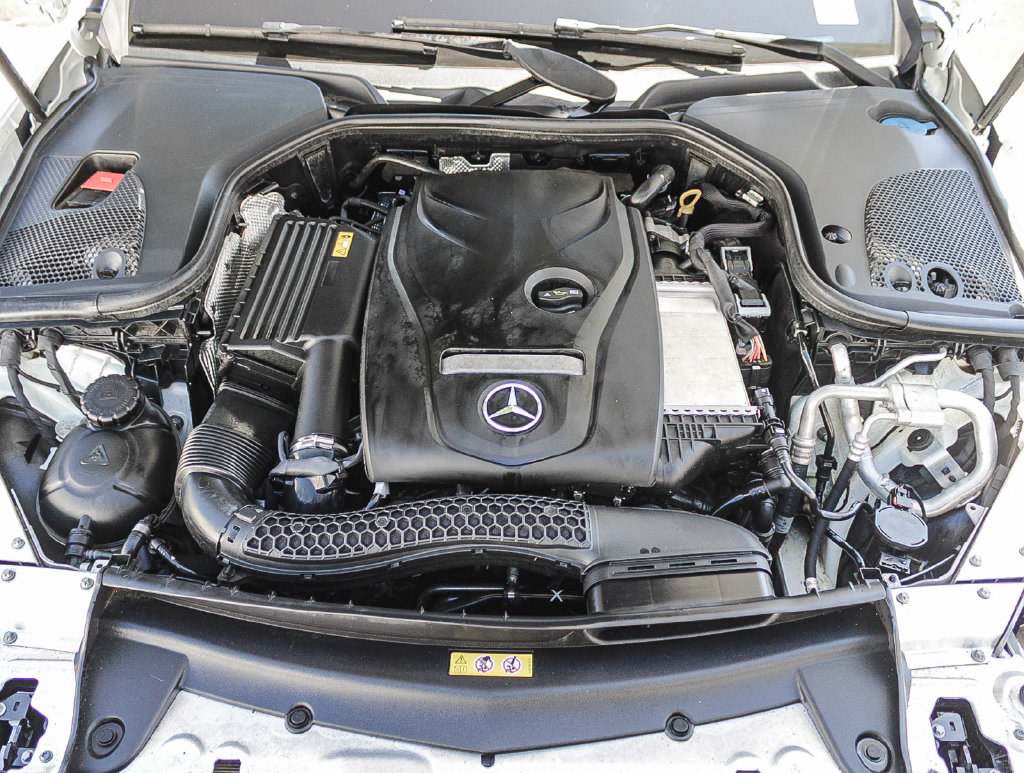 Thumbnail: 2018 Mercedes-Benz E-Class - 8