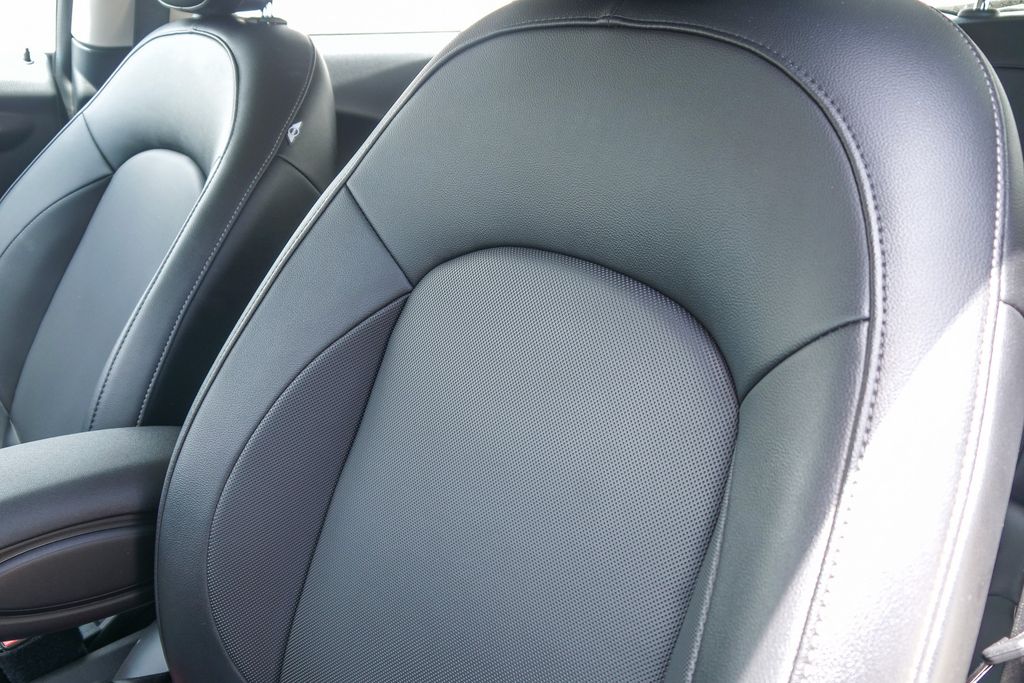 Thumbnail: 2015 MINI Cooper - 7