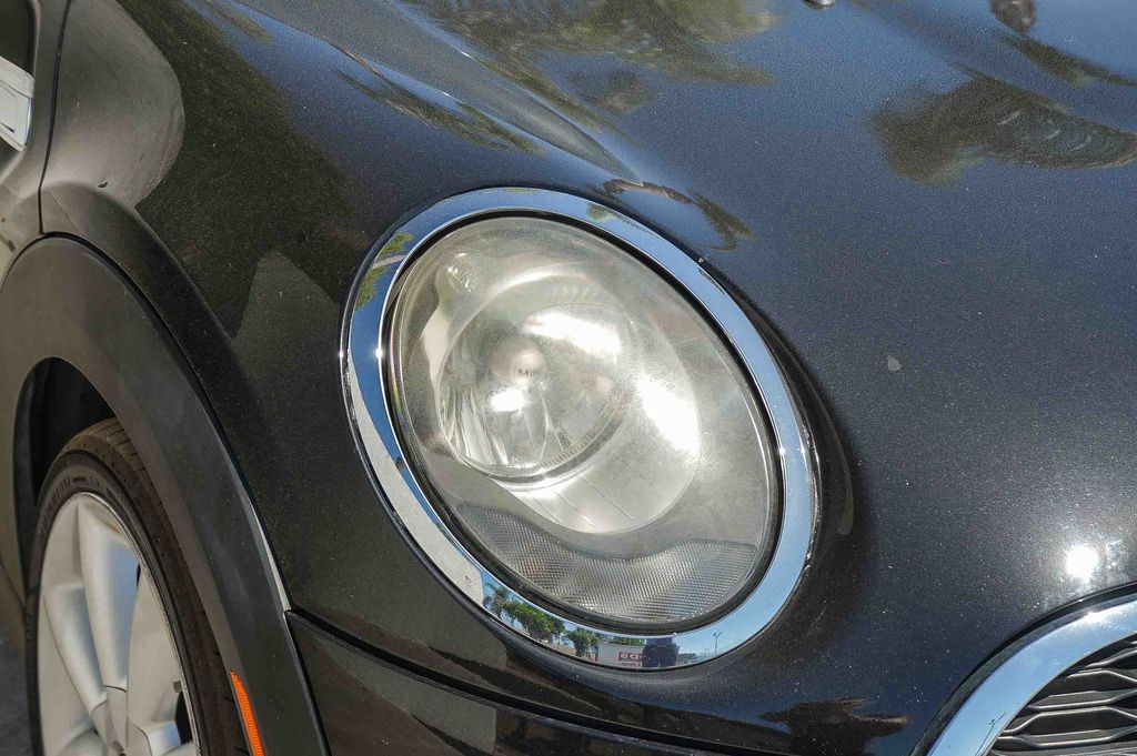 Thumbnail: 2015 MINI Cooper - 5
