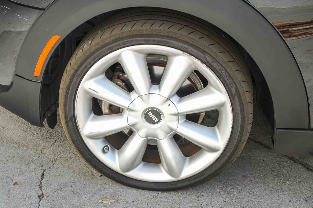 Thumbnail: 2015 MINI Cooper - 11
