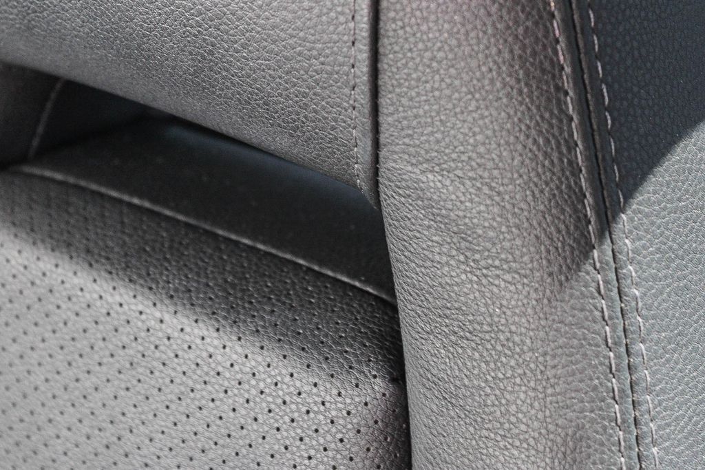 Thumbnail: 2012 Porsche Panamera - 6