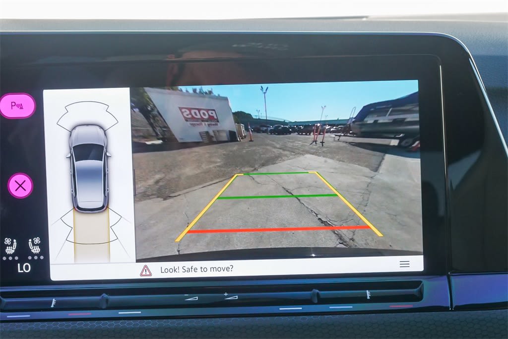 Thumbnail: 2024 Volkswagen Golf - 24