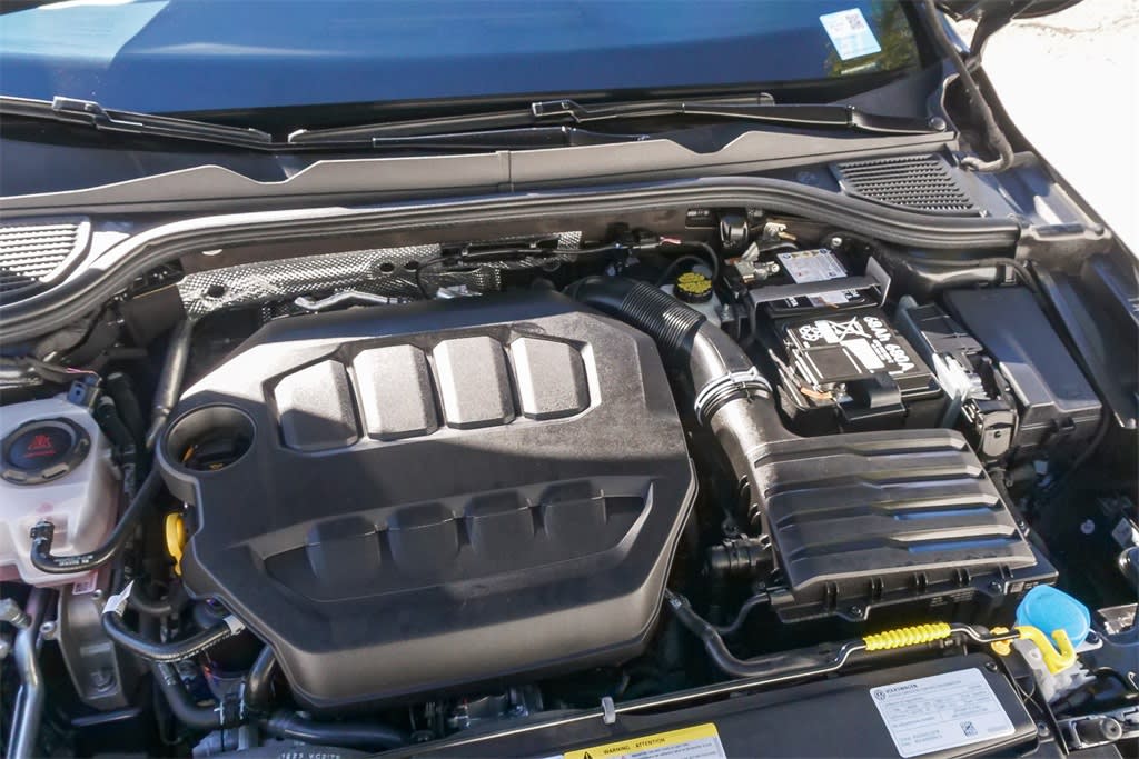 Thumbnail: 2024 Volkswagen Golf - 8