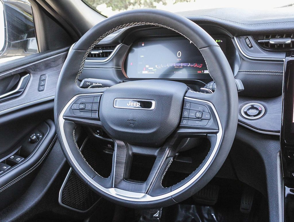 Thumbnail: 2024 Jeep Grand Cherokee - 2
