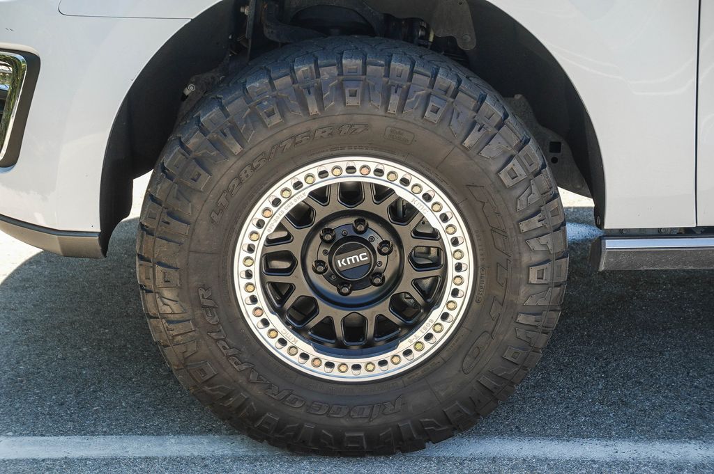 Thumbnail: 2021 Ford Expedition - 18