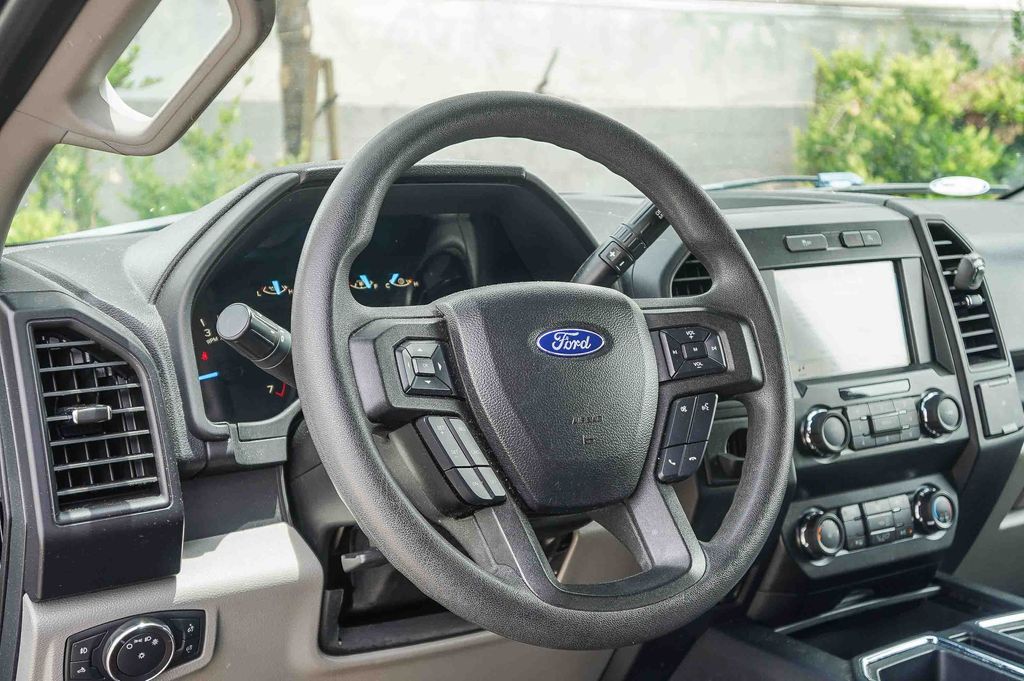 Thumbnail: 2019 Ford F-150 - 2