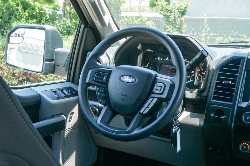 Thumbnail: 2019 Ford F-150 - 12