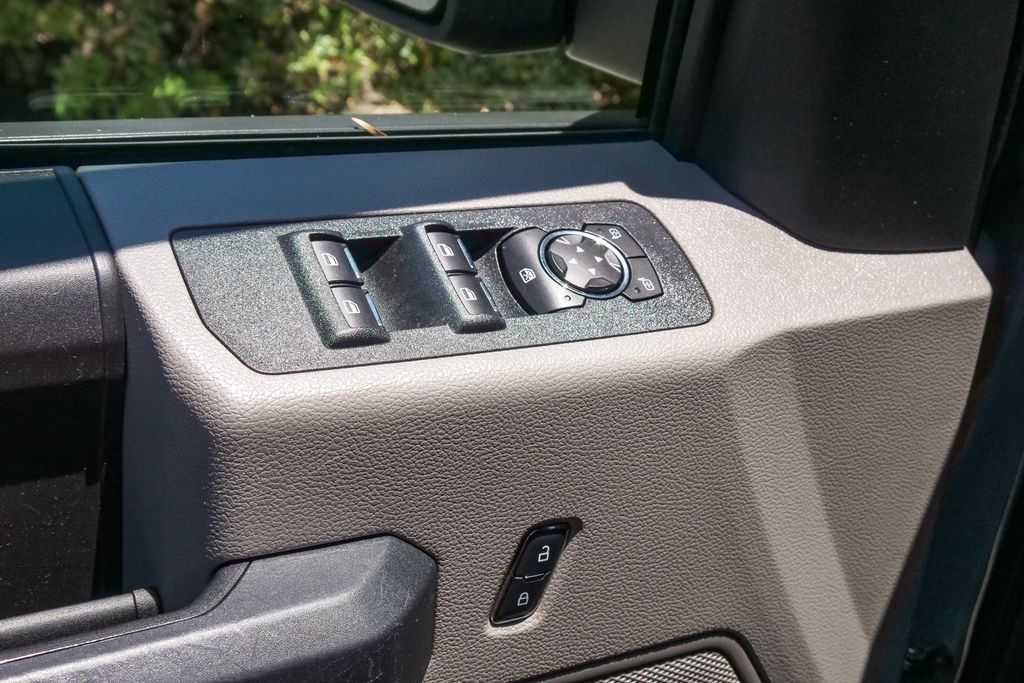 Thumbnail: 2019 Ford F-150 - 22