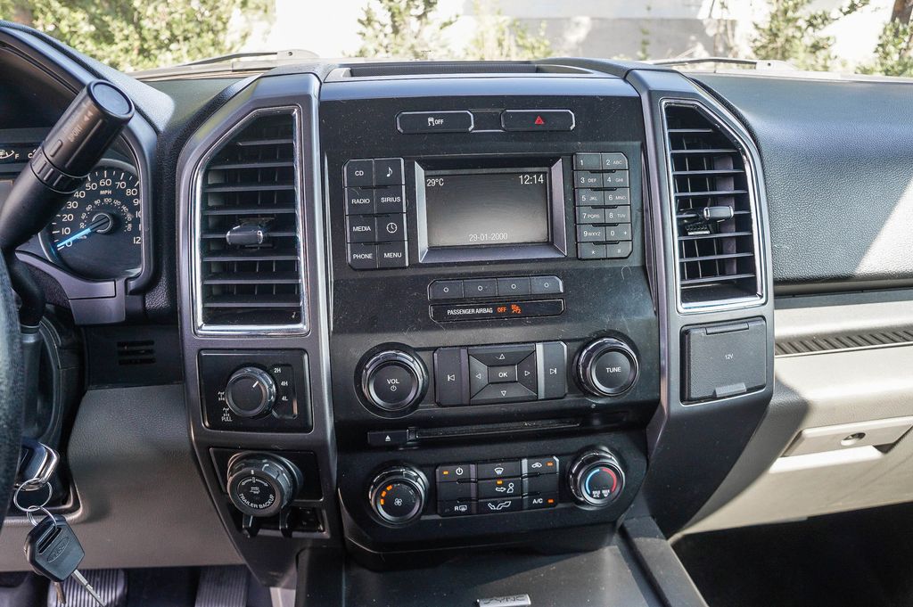 Thumbnail: 2016 Ford F-150 - 12
