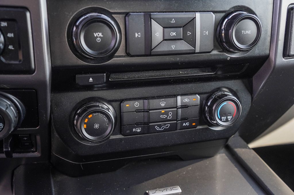 Thumbnail: 2016 Ford F-150 - 22