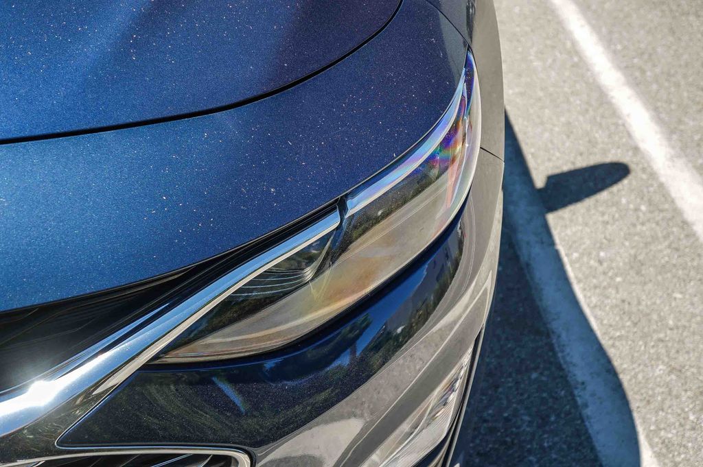 Thumbnail: 2022 Chevrolet Malibu - 20
