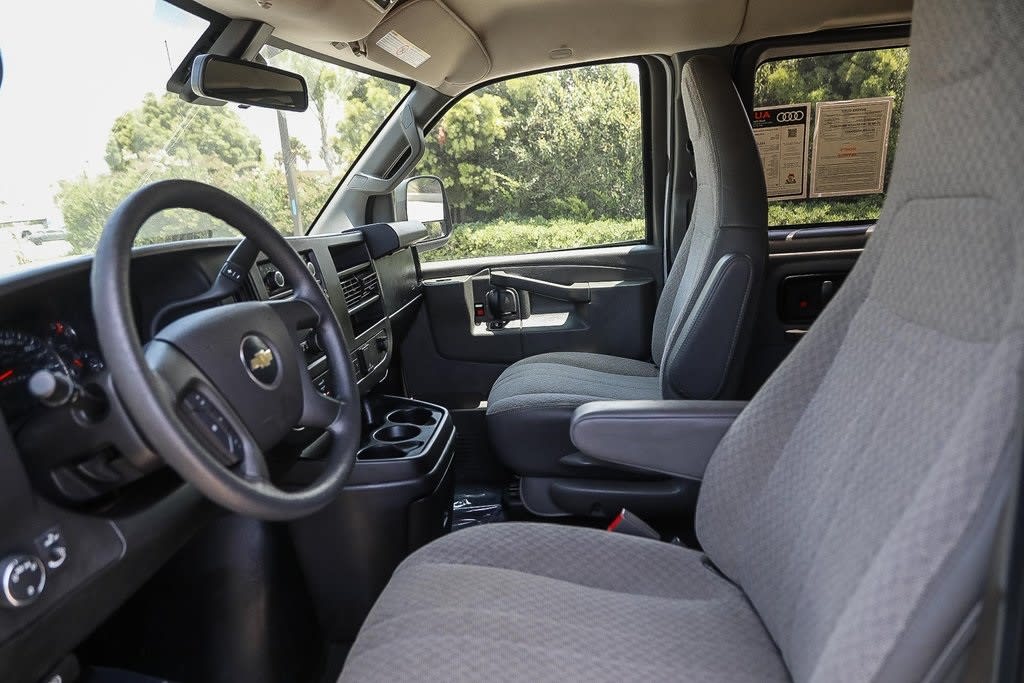 Thumbnail: 2019 Chevrolet Express - 10