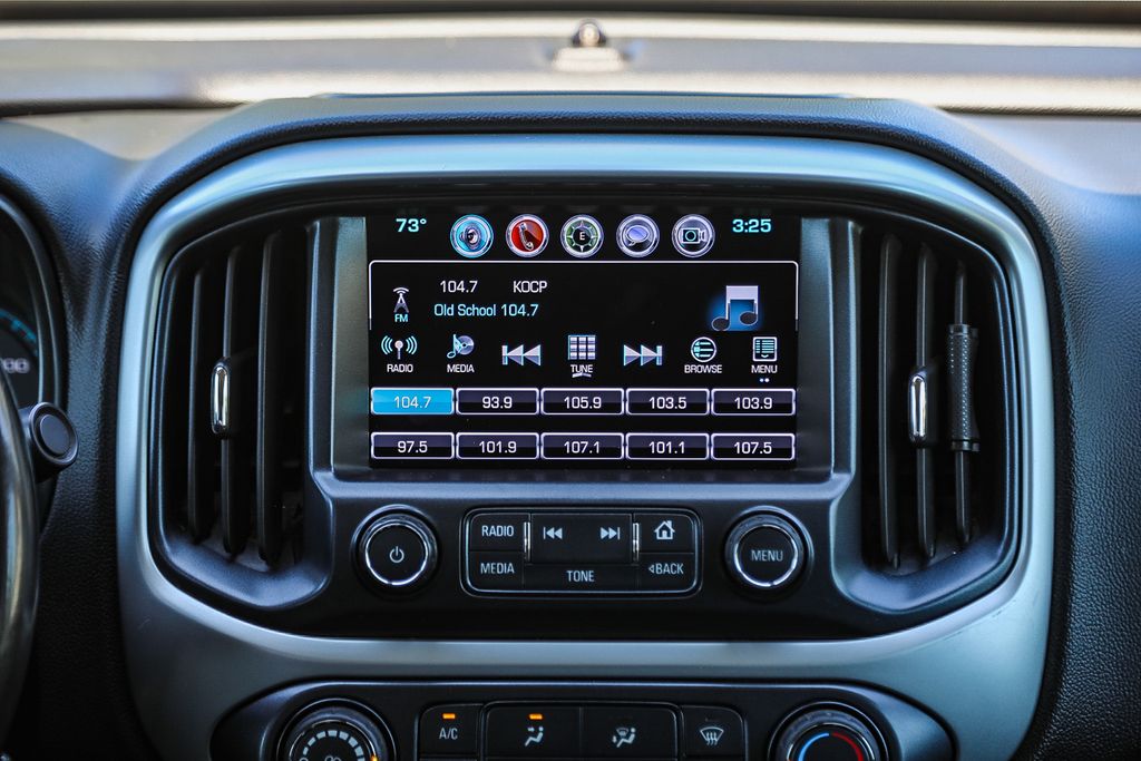 Thumbnail: 2018 Chevrolet Colorado - 19