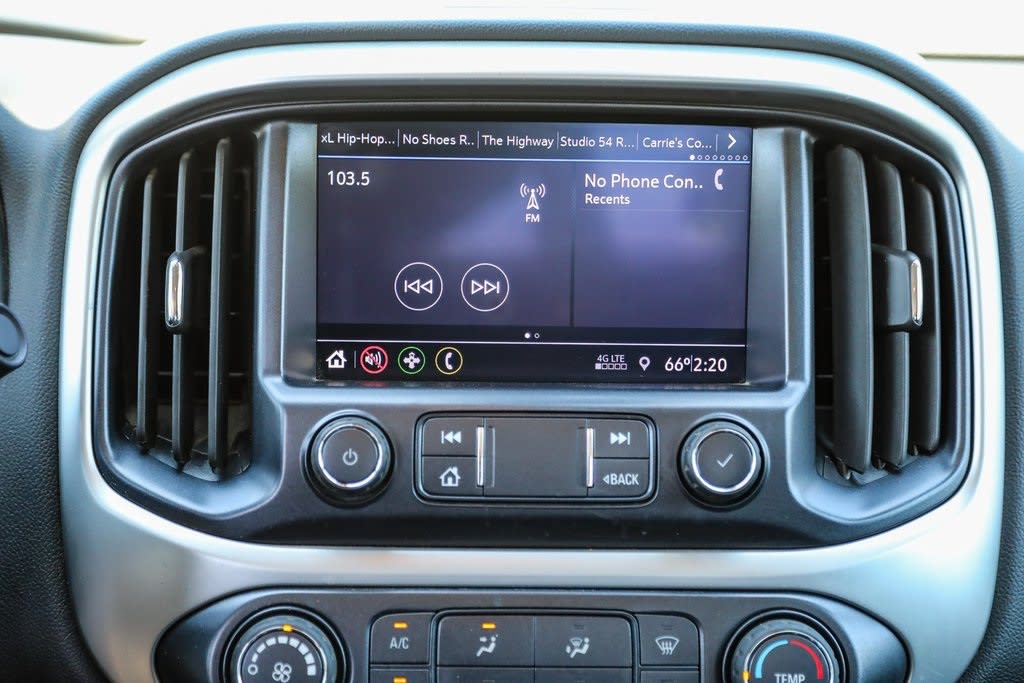 2021 Chevrolet Colorado LT 22