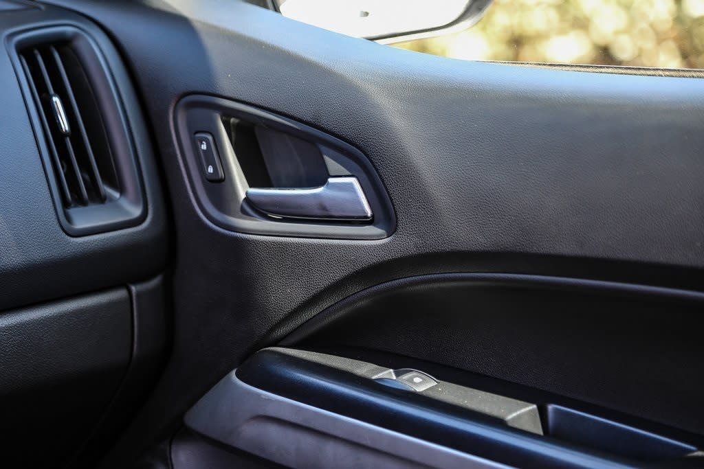 2021 Chevrolet Colorado LT 24