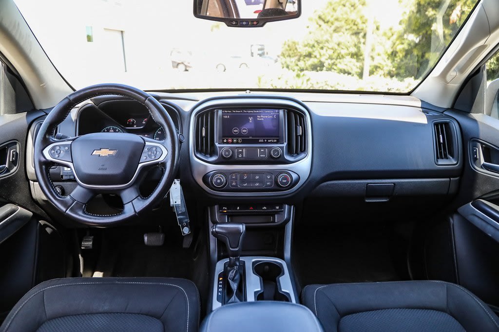 2021 Chevrolet Colorado LT 2