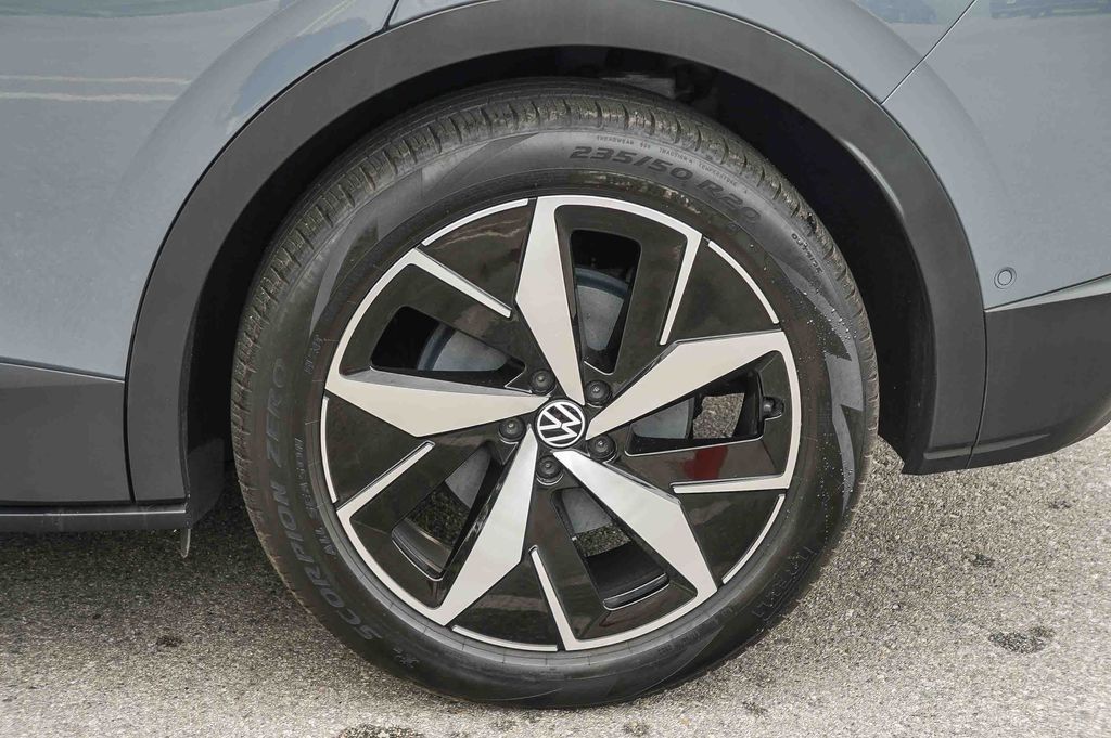Thumbnail: 2023 Volkswagen ID.4 - 17