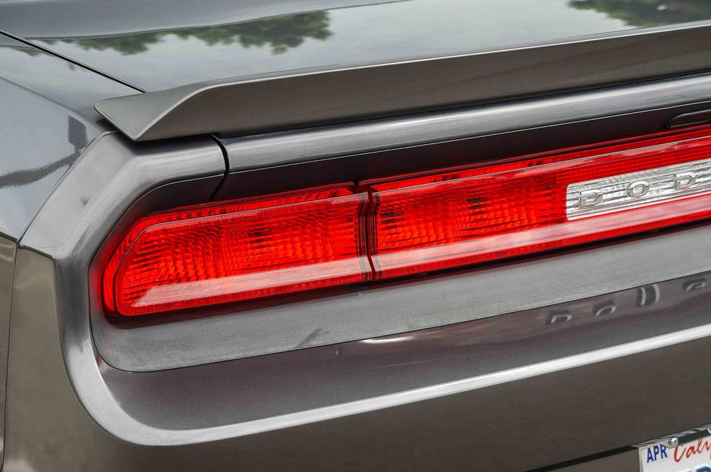 Thumbnail: 2013 Dodge Challenger - 18