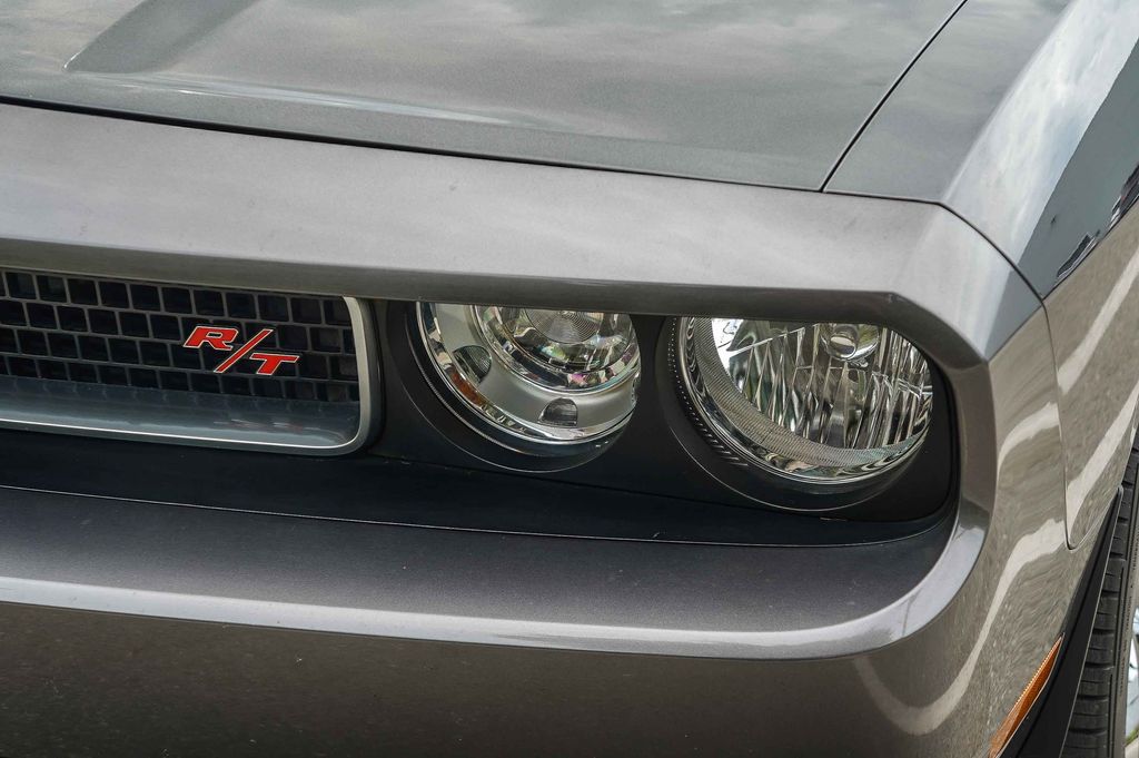 Thumbnail: 2013 Dodge Challenger - 19