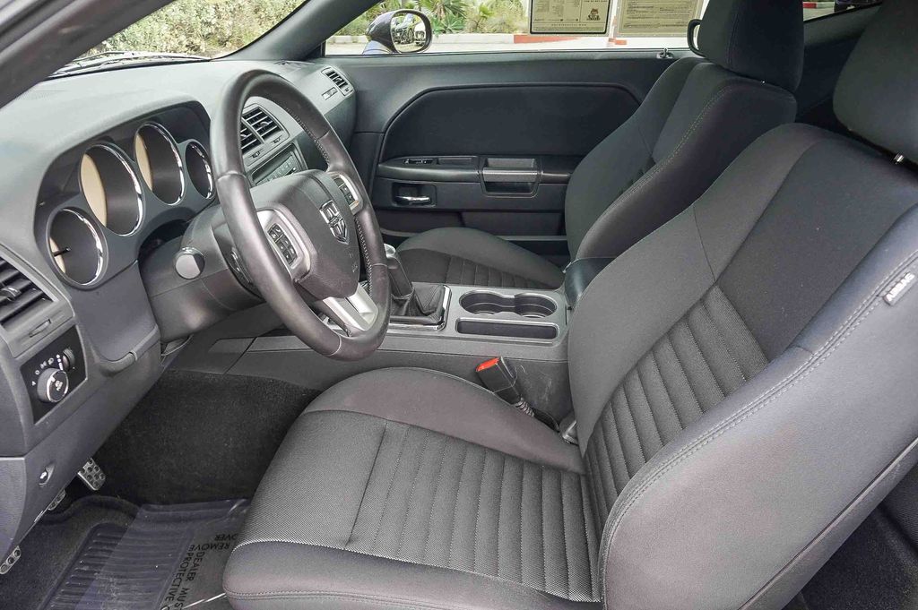 Thumbnail: 2013 Dodge Challenger - 11