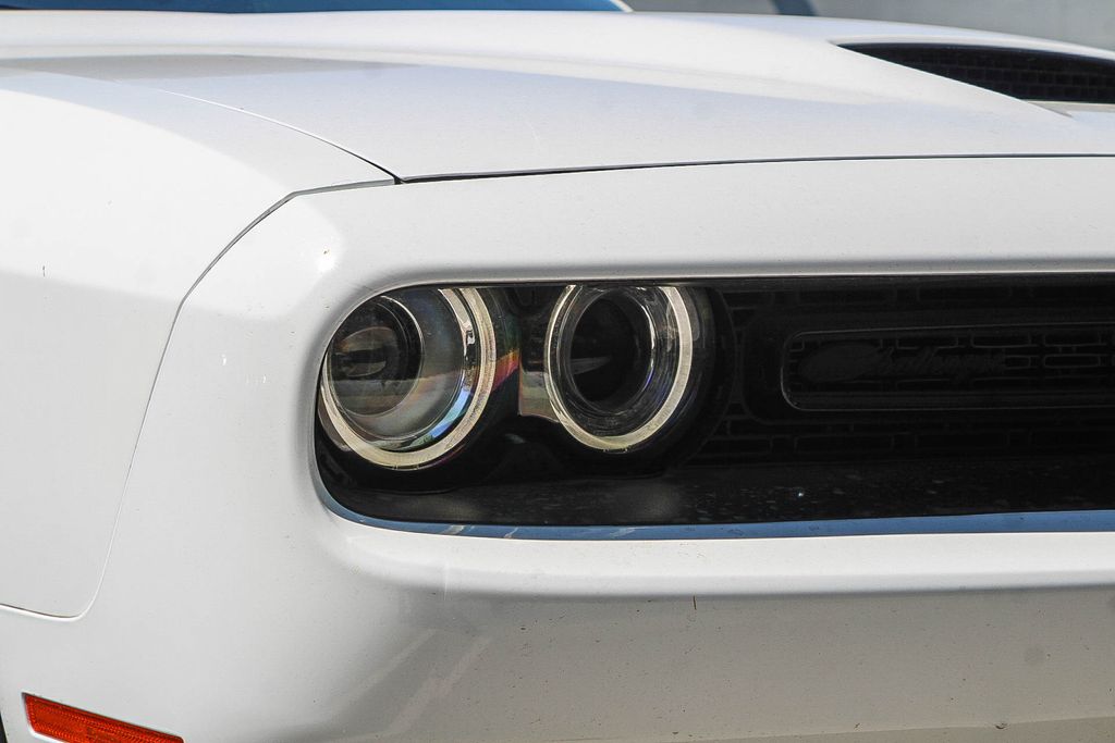 Thumbnail: 2019 Dodge Challenger - 6