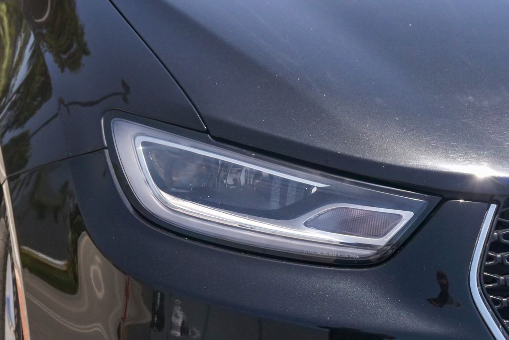 Thumbnail: 2022 Chrysler Pacifica - 16