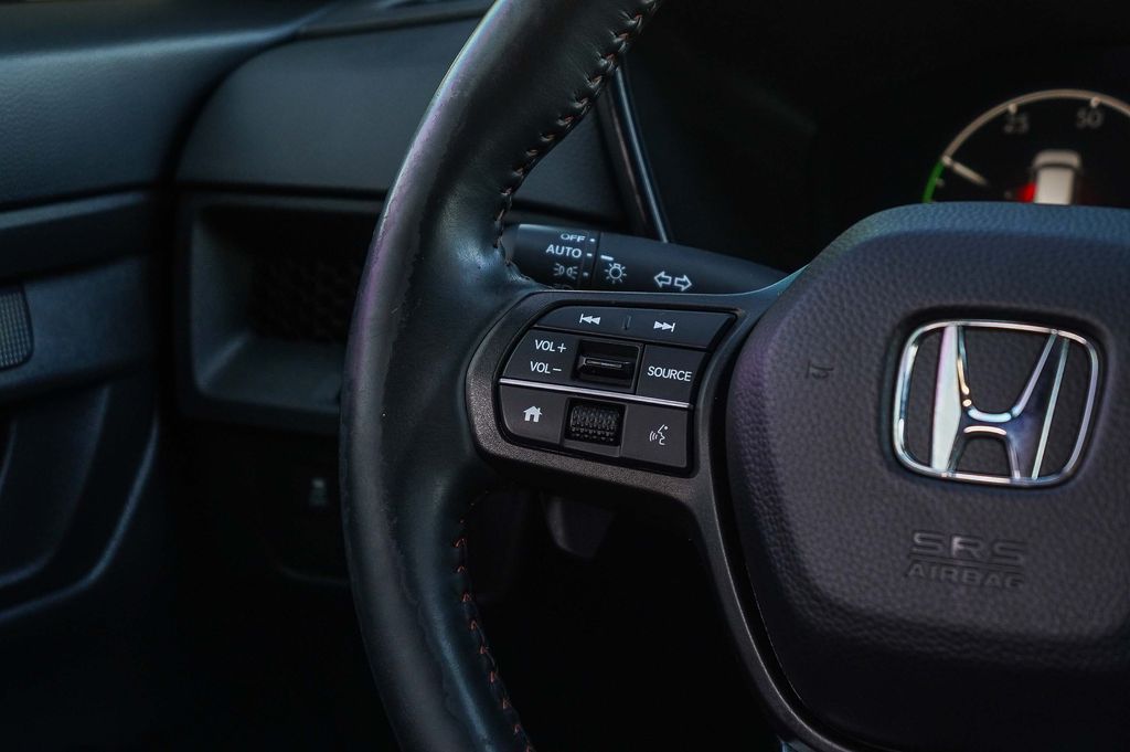 Thumbnail: 2023 Honda CR-V - 23