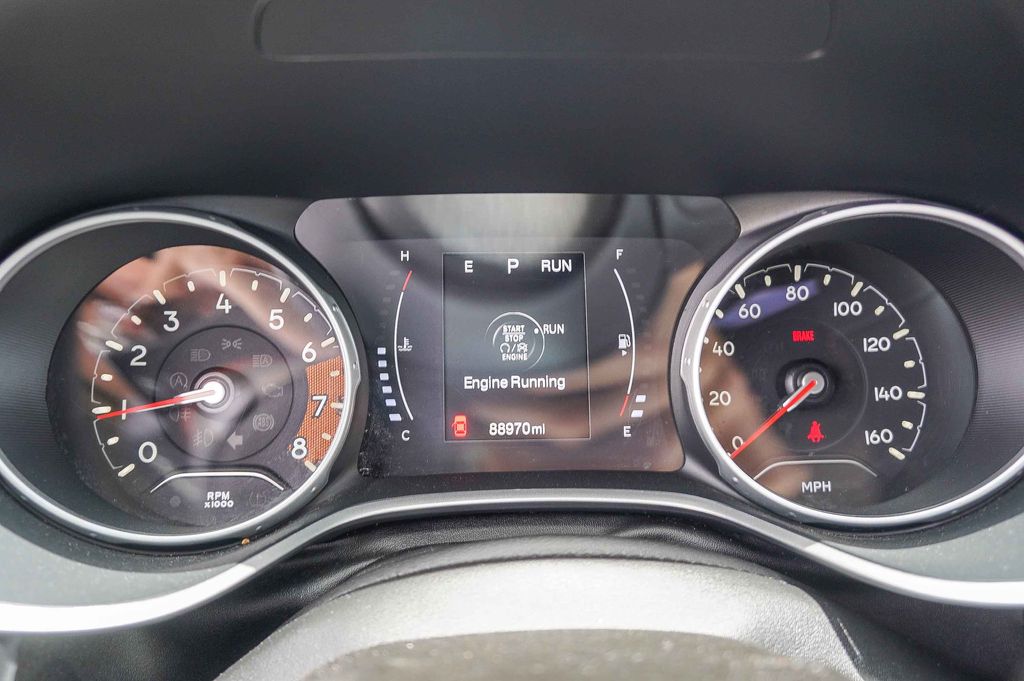Thumbnail: 2019 Jeep Compass - 12