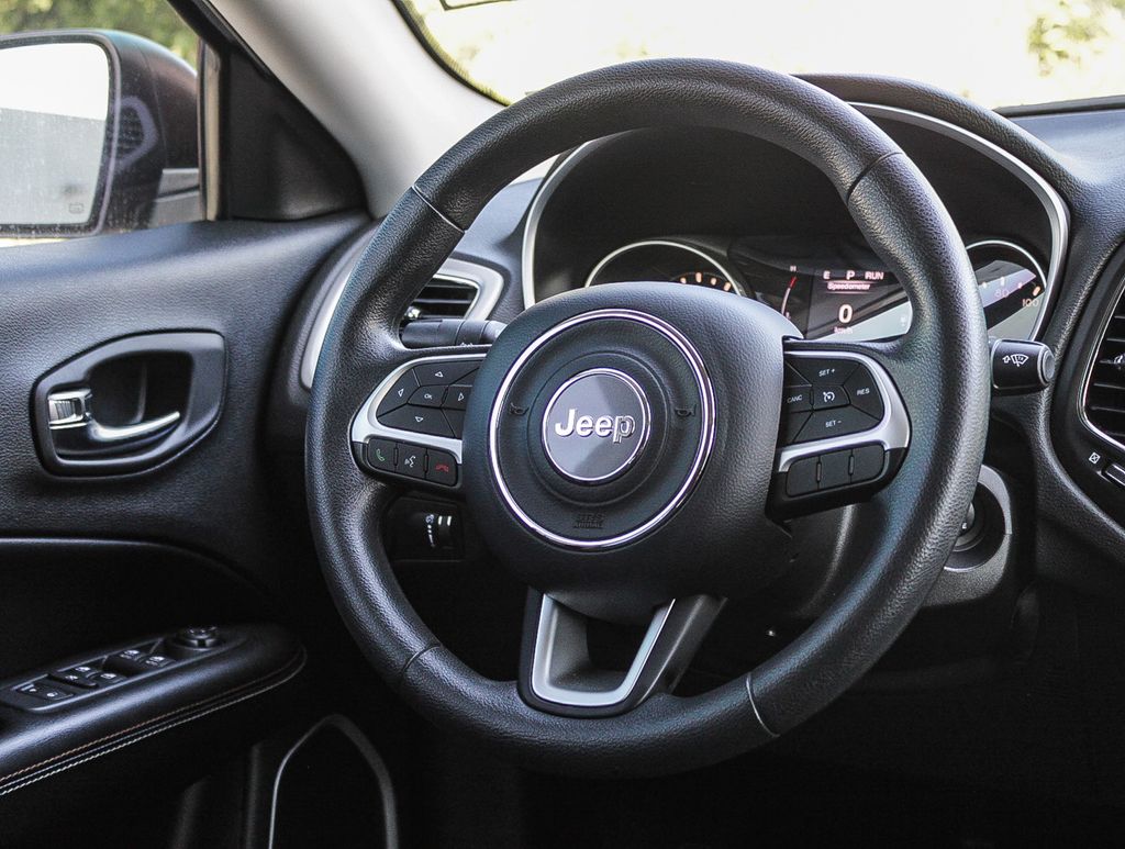 Thumbnail: 2019 Jeep Compass - 8