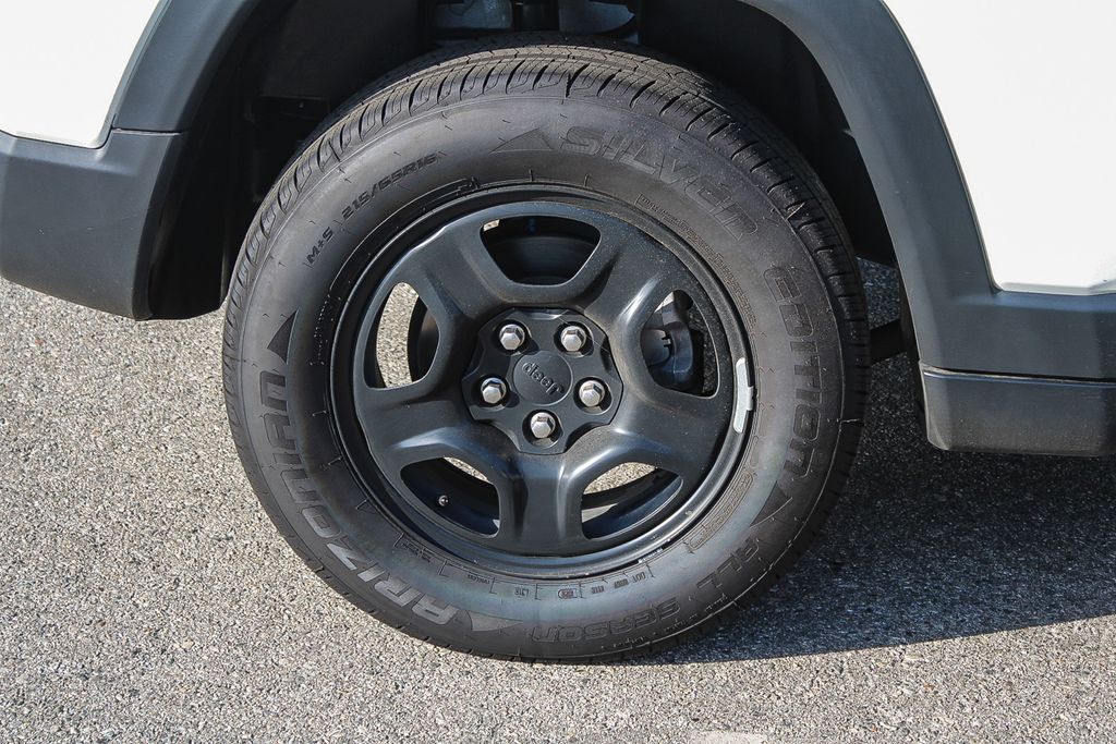 Thumbnail: 2019 Jeep Compass - 6