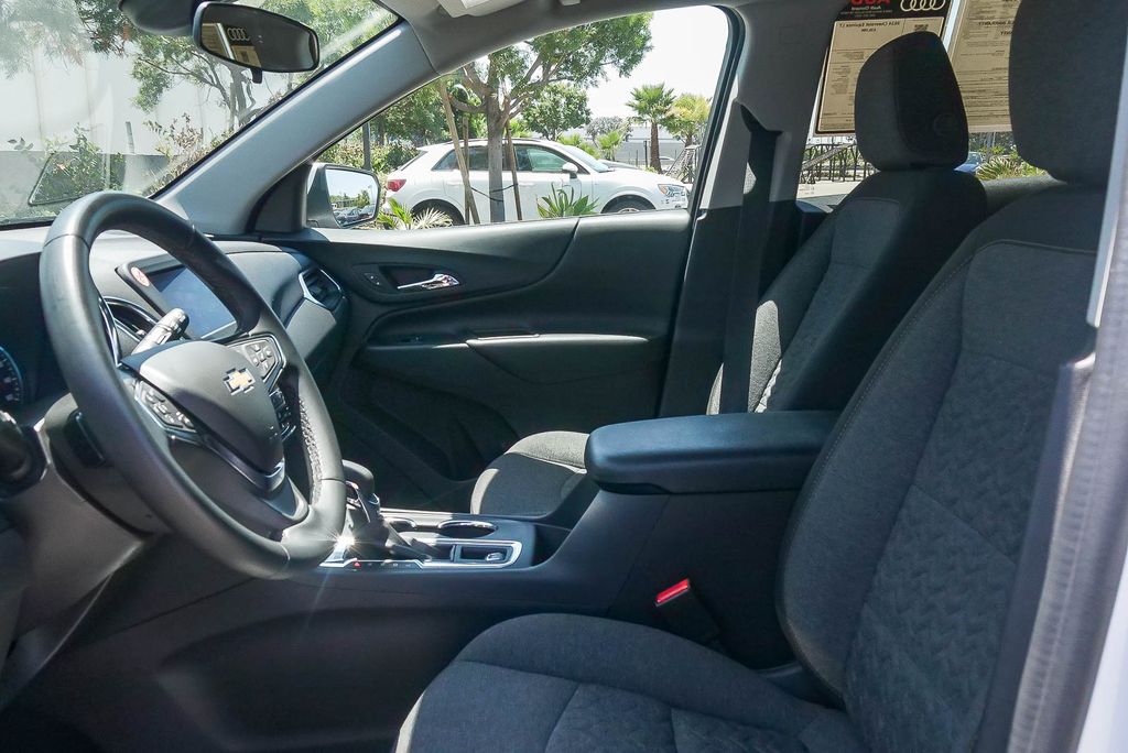 Thumbnail: 2024 Chevrolet Equinox - 10