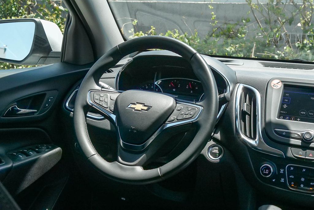 Thumbnail: 2024 Chevrolet Equinox - 12