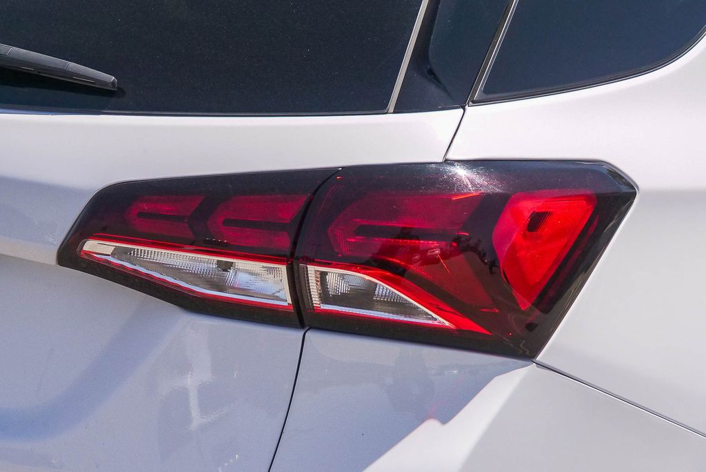Thumbnail: 2024 Chevrolet Equinox - 21