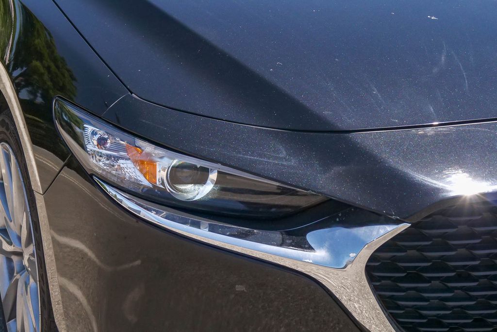 Thumbnail: 2023 Mazda Mazda3 - 10