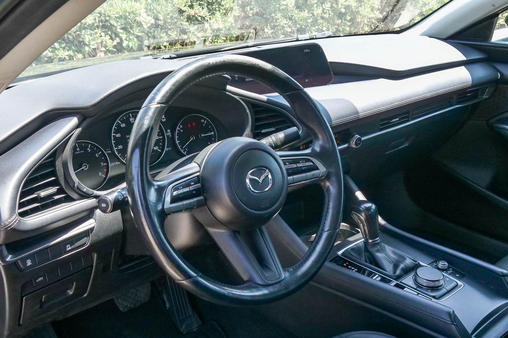Thumbnail: 2023 Mazda Mazda3 - 2
