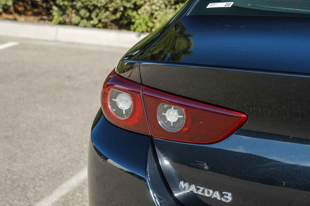 Thumbnail: 2023 Mazda Mazda3 - 7