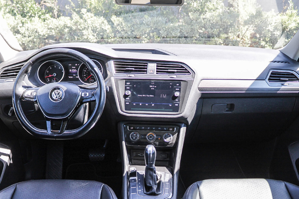 Thumbnail: 2018 Volkswagen Tiguan - 2
