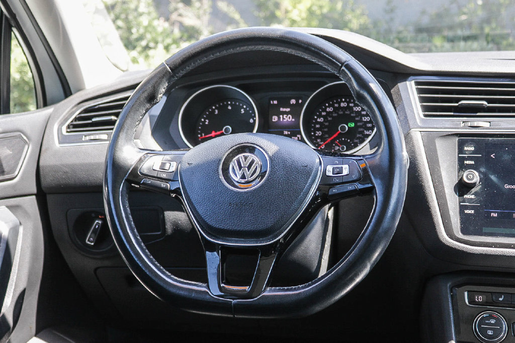 Thumbnail: 2018 Volkswagen Tiguan - 7