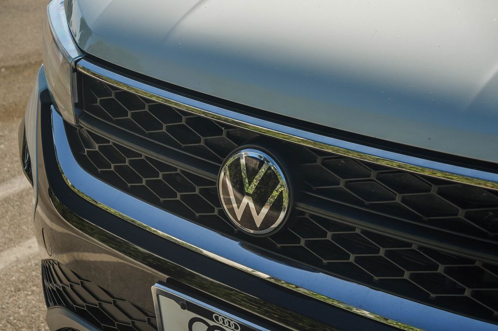 Thumbnail: 2024 Volkswagen Taos - 21