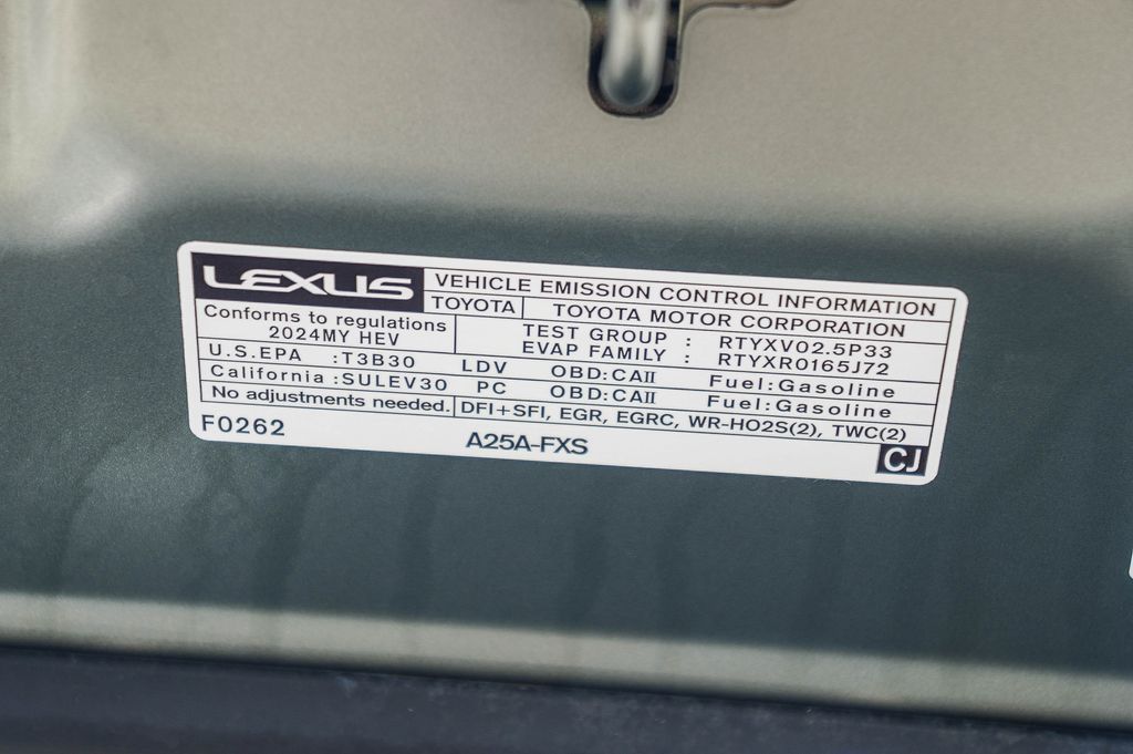 Thumbnail: 2024 Lexus ES - 16