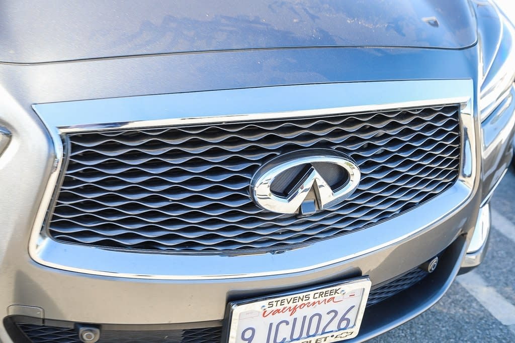 Thumbnail: 2019 INFINITI QX60 - 17