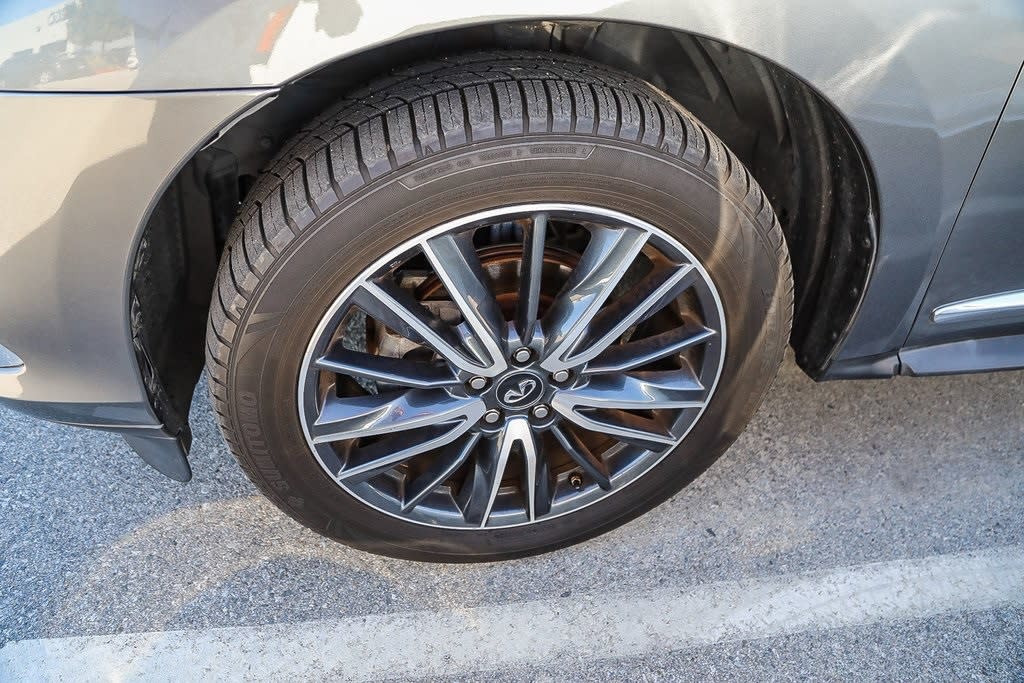 Thumbnail: 2019 INFINITI QX60 - 6