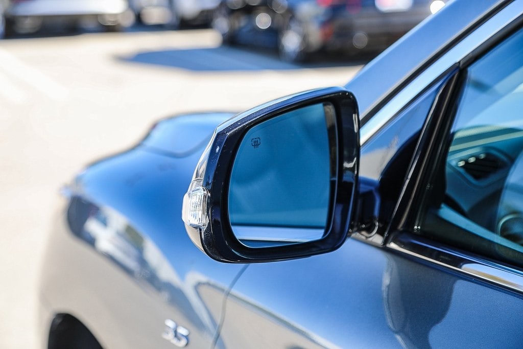 Thumbnail: 2019 INFINITI QX60 - 7